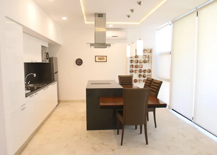 Anah Tulum Aparthotel 2*