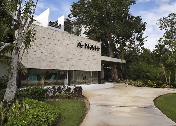 Anah Tulum Akumal